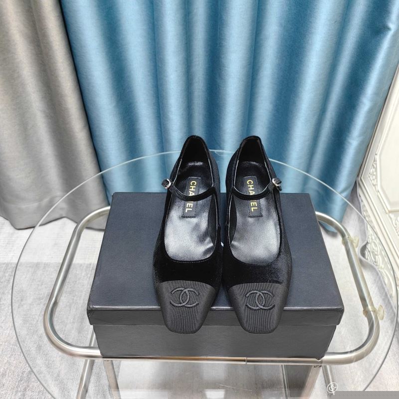 Ch*el high heels